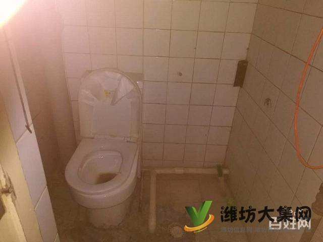 32萬購教師公寓，二樓三室朝陽，領包入住