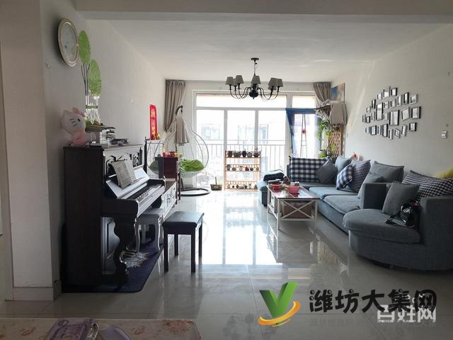 青云御景園，大H戶型，三室兩廳兩衛(wèi)