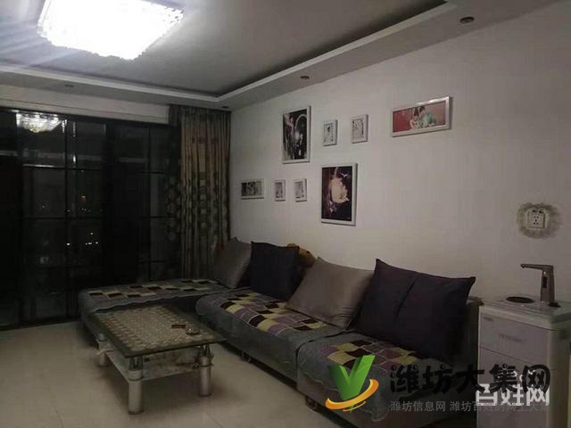 此房為結(jié)婚準備，舒適三室，精裝修，現(xiàn)因換大房，找有